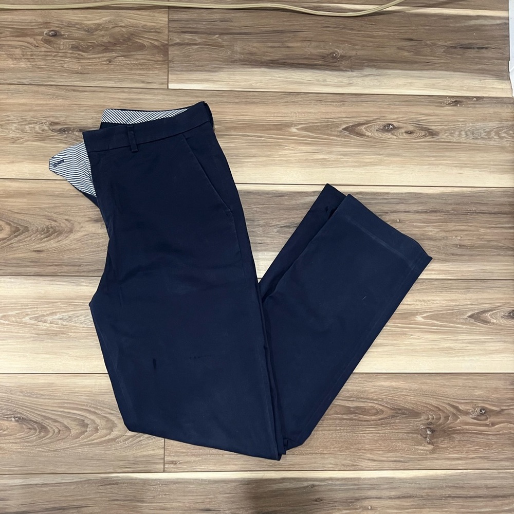 Express Men’s Stretch+ Easy Care Relaxed Dress Pants Navy 32x36